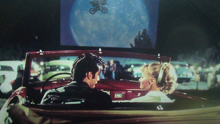 John Travolta en Olivia Newton John. Still uit Grease (1978)