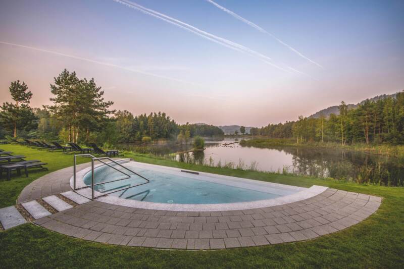 Elaisa Energetic Wellness Infinity Pool