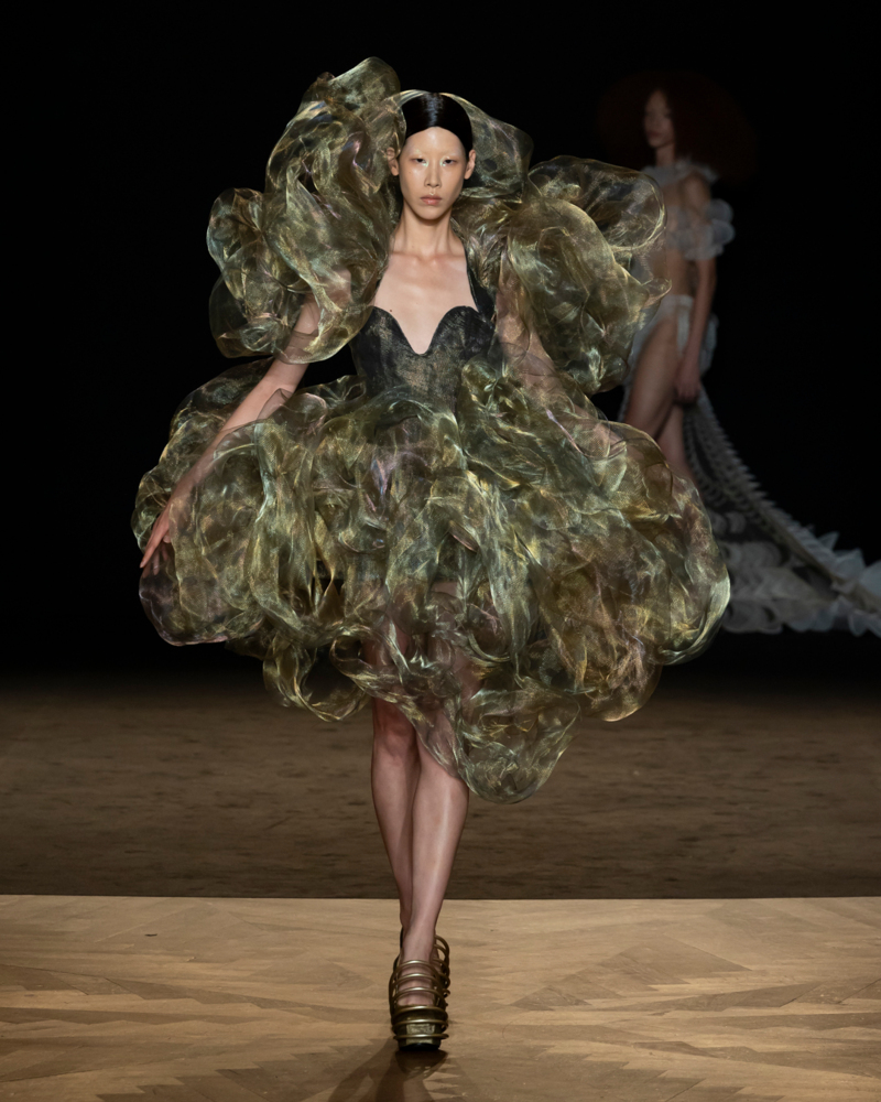 Iris van Herpen Sympoiesis - Paris Couture Week